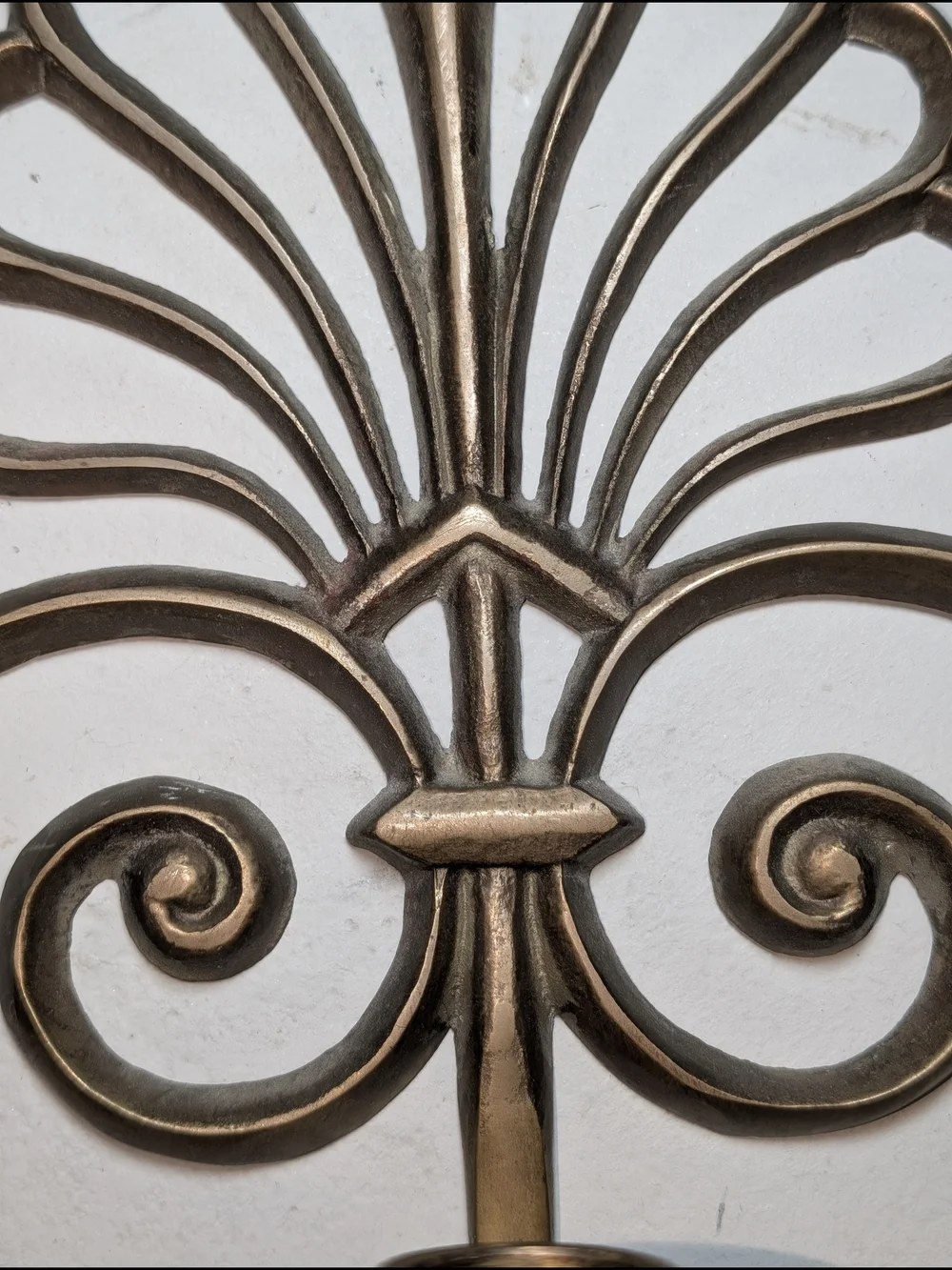 Vintage Solid Brass Mid-Century Art Deco Metal Wall Taper Candle Sconce Shell